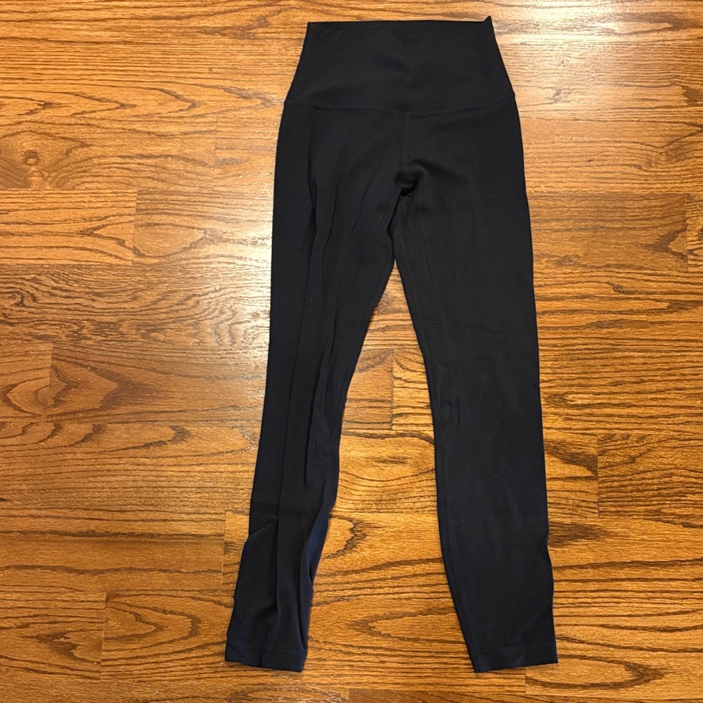 Black lululemon leggings